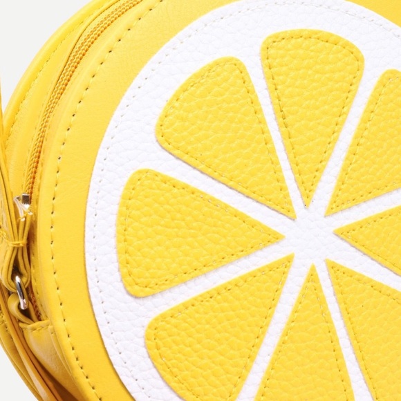 ✨HP✨ Make Lemonade Mini Crossbody Bag - LAST ONE - Picture 4 of 8